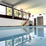 Magnifique Avec Piscine, Balcon Et Vue Appartamento *