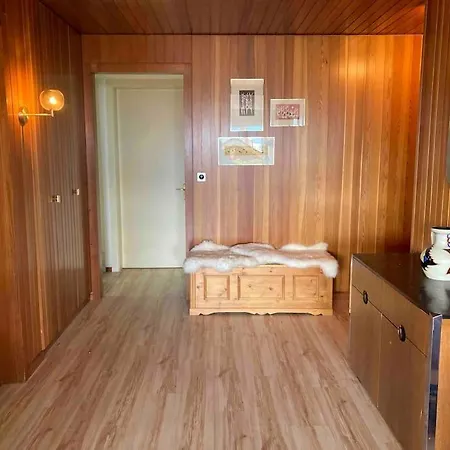 Magnifique Avec Balcon Et Vue *